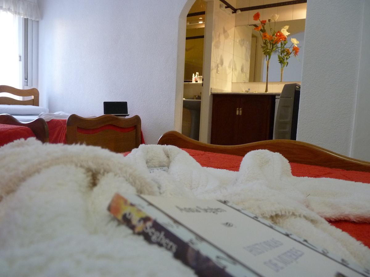 Hotel Quelu Leufu Río Colorado Oda fotoğraf